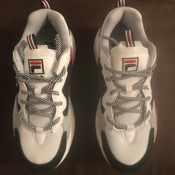 FILA RAY RACER CUTE NEW MULTICOLOR KID’S FILA SNEAKERS SIZE 4.5 ( LC) ©️ - Picture 5 of 5